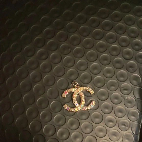 Gold tone  Multicolor Chanel Crystal Pendant - Picture 4 of 4